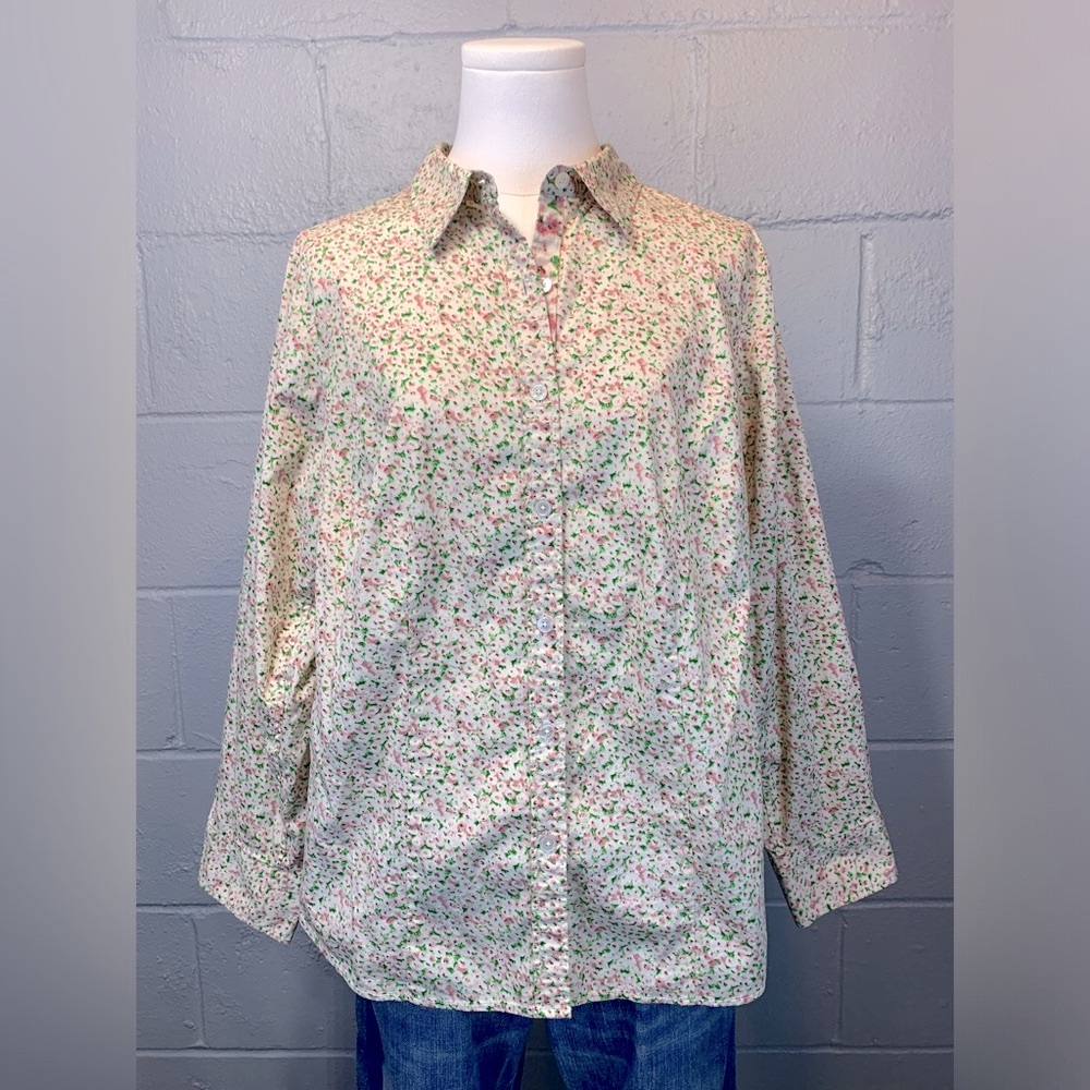 Talbots Cream Pink Floral Long Sleeve Button Down Shirt Women's Size 14 Petite - Picture 1 of 9